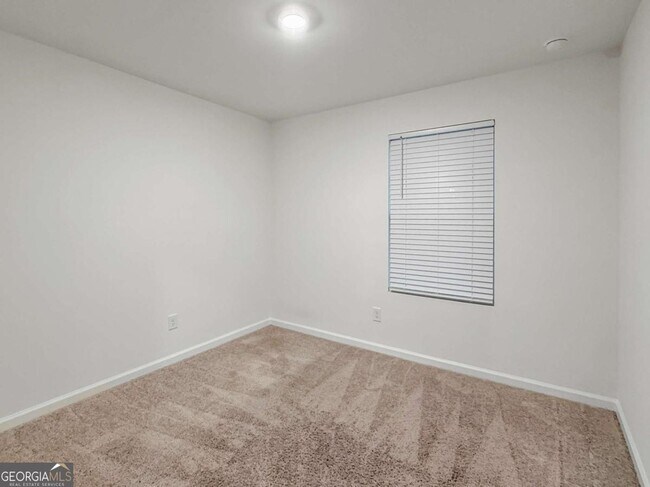 Building Photo - 3521 Condor Ct