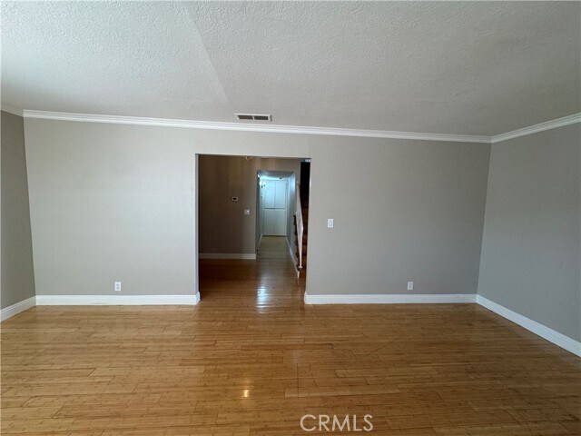 Building Photo - 4037 S Ellesford Ave