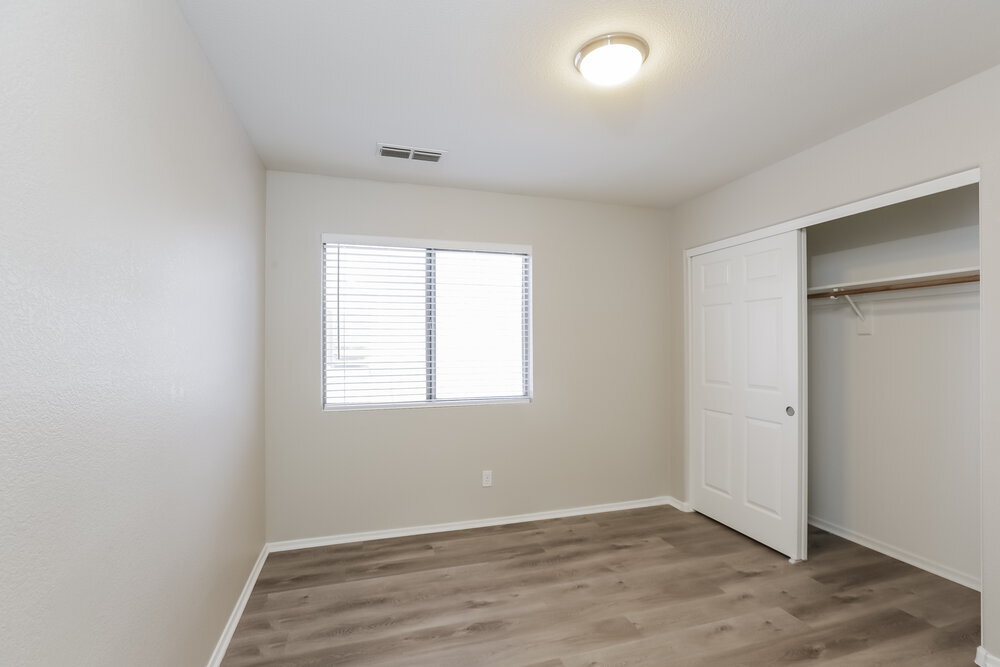 Building Photo - 10355 W Sunflower Pl