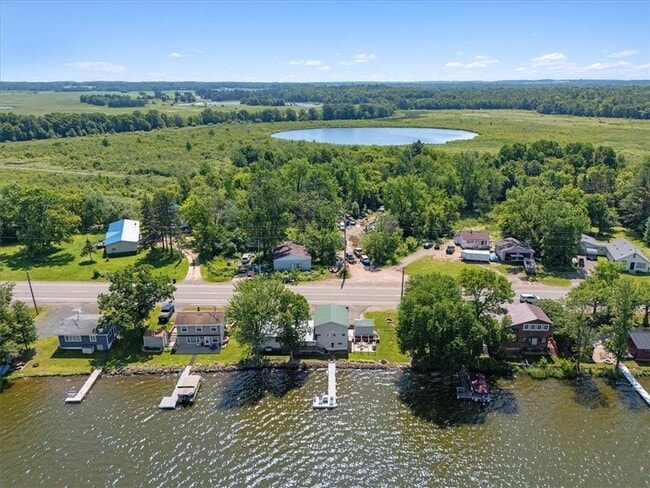 Building Photo - 773 US-63