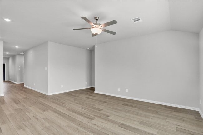 Building Photo - 115 Whitlow Dr