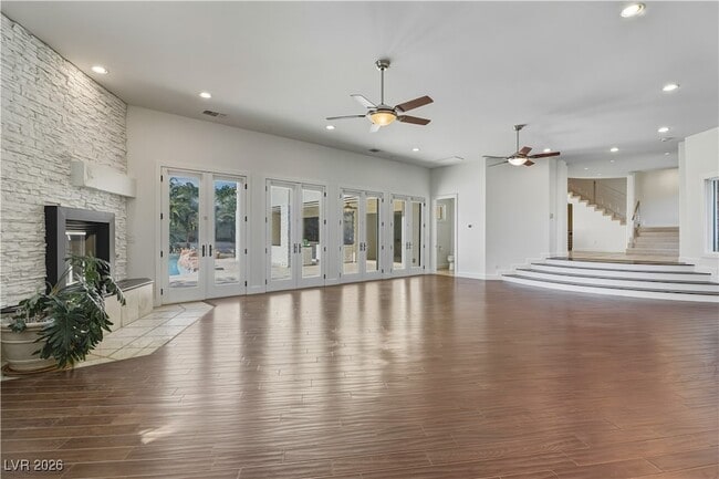 Building Photo - 5101 Mountain Foliage Dr