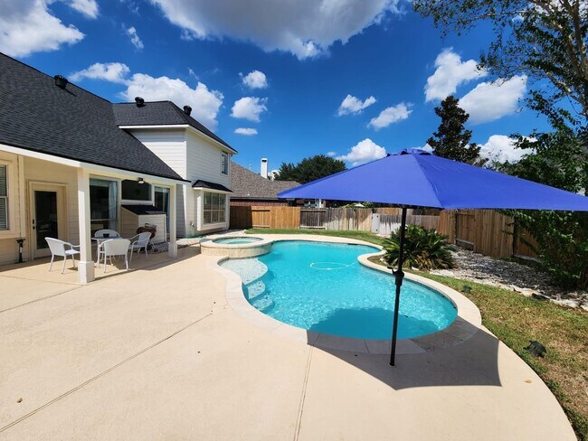 Building Photo - 6119 Rachels Ct