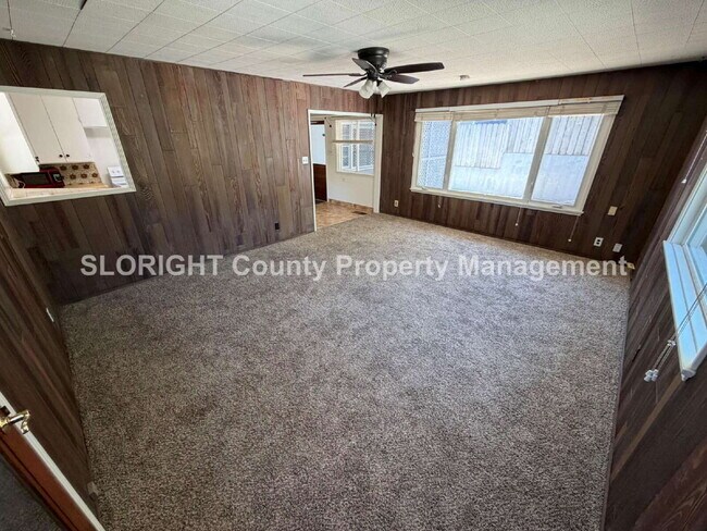Building Photo - AVAILABLE JUNE - 4 Bed/ 2 Bath SLO Home