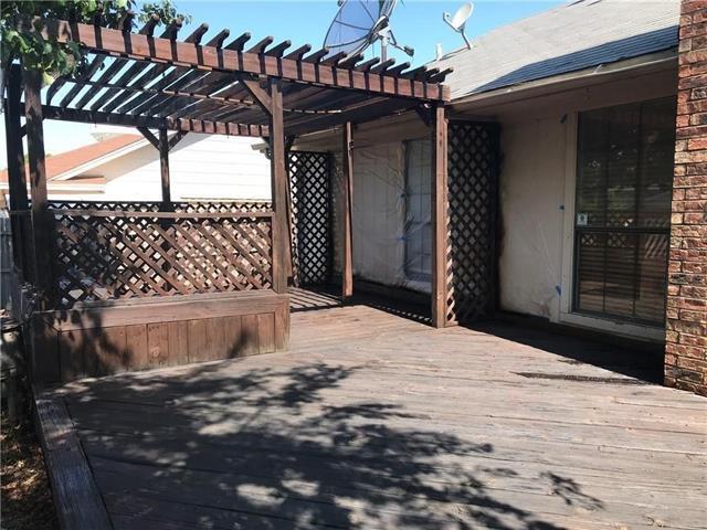 Building Photo - 1126 Woodrow Dr