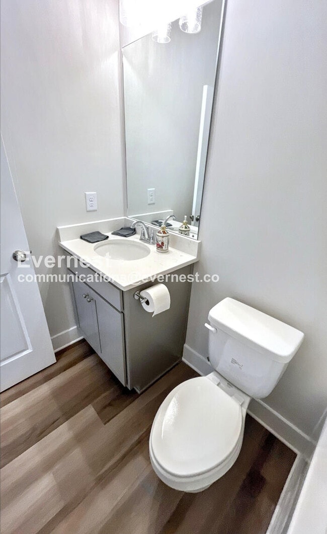 Building Photo - 1435 Firelight Wy