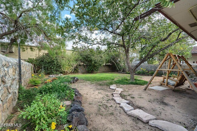 Building Photo - 1844 Jack Nicklaus Dr