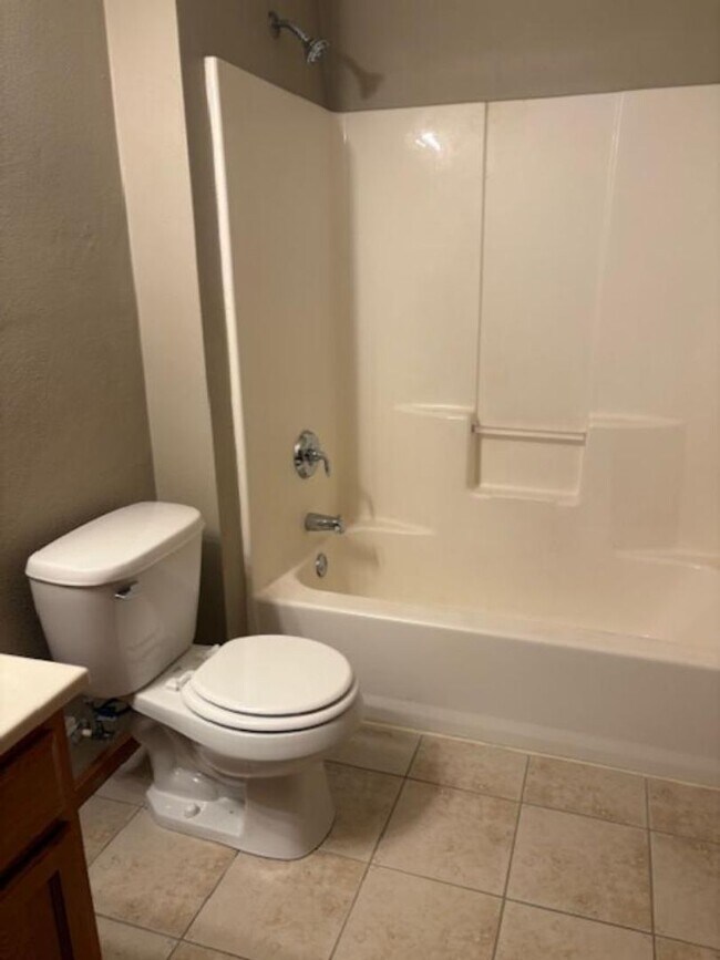 Building Photo - 10332 Clearwing Ln