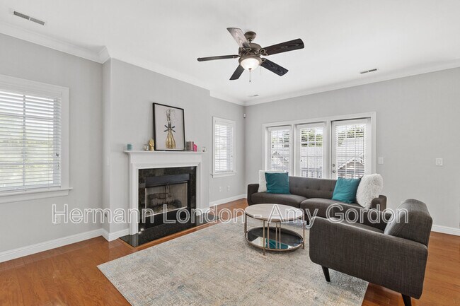 Building Photo - 751 Windberry Ct