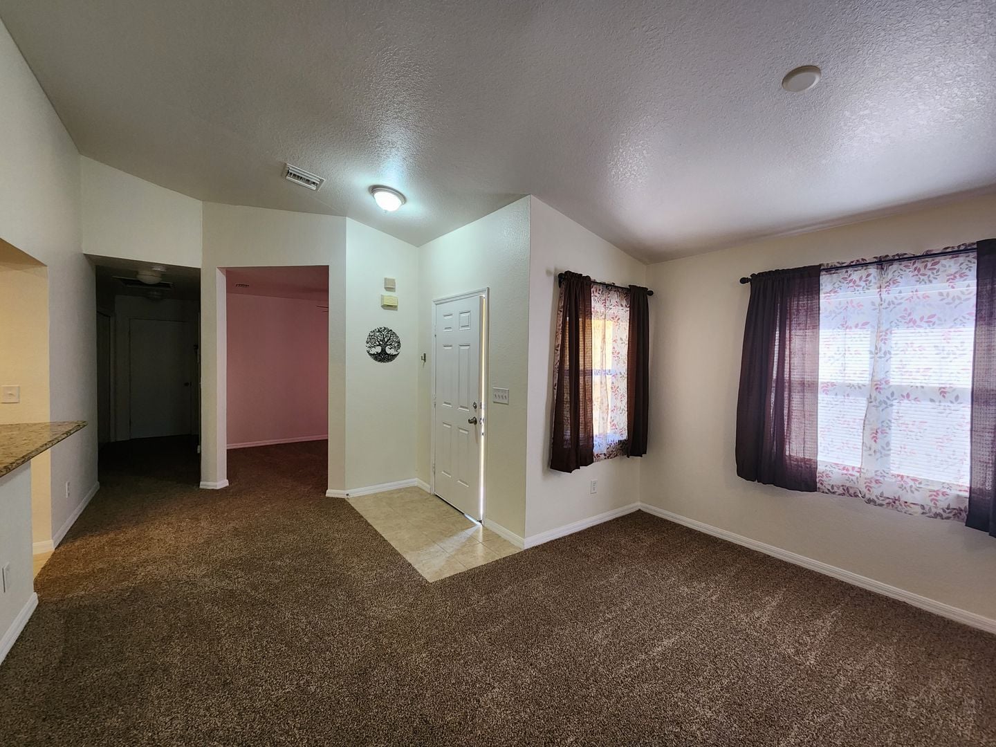 Building Photo - 2/2 Lehigh in Vistana Villas $500.00 Off First Month