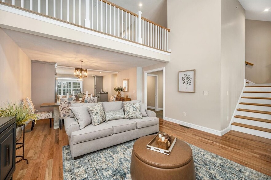 Building Photo - 98 Brook