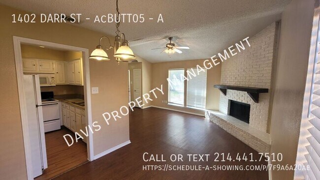 Building Photo - 1402 Darr St