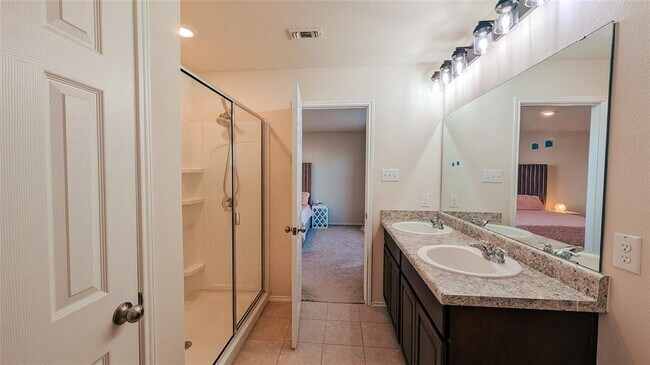 Building Photo - 353 Katie Elder Dr