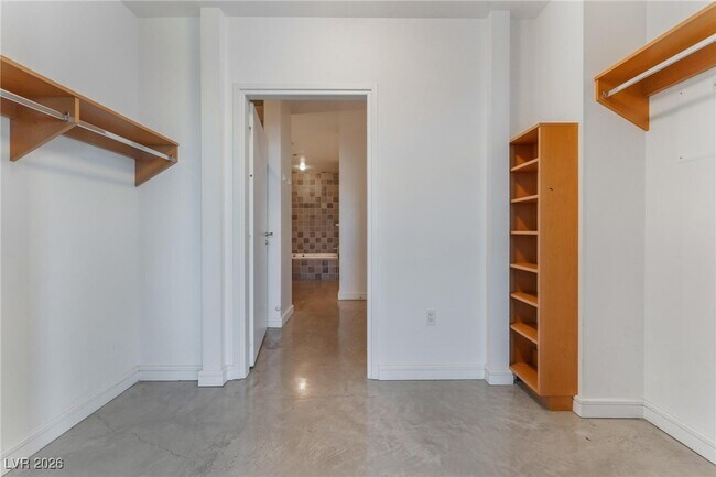 Building Photo - 200 Hoover Ave