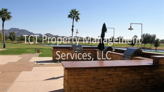 Building Photo - Charming home in 55+ Gated Community of Solera