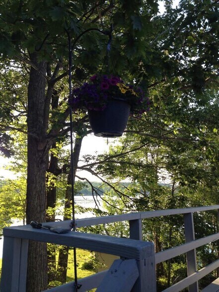 Building Photo - 1157 S Belfast Ave