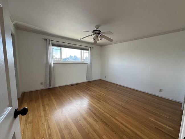 Building Photo - 3534 Jefferson Ave