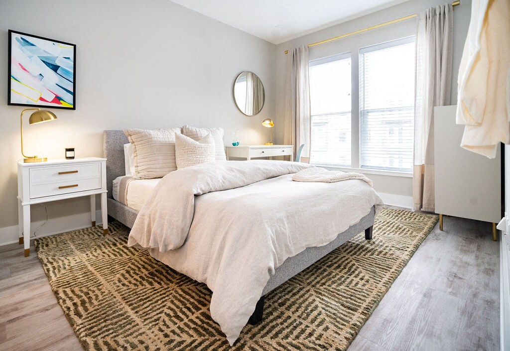 Building Photo - ONE501