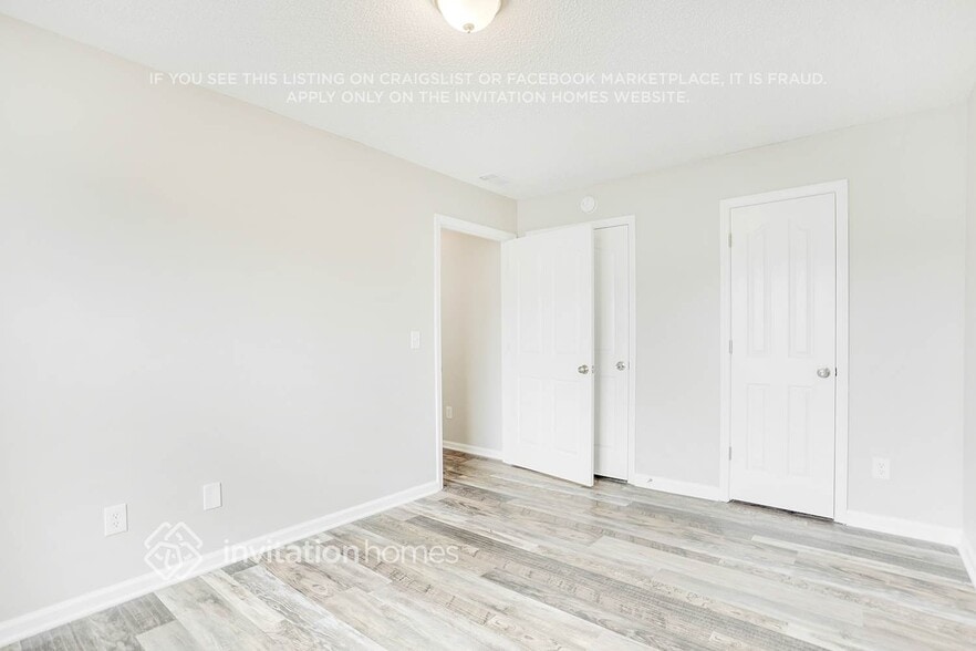 Building Photo - 430 Gresham Dr