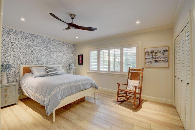 Building Photo - 1920 S Ocean Blvd