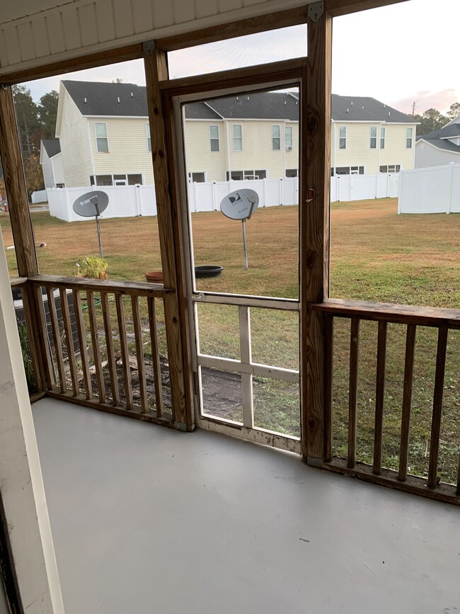 Back Patio and Backyard - 307 Caldwell Loop