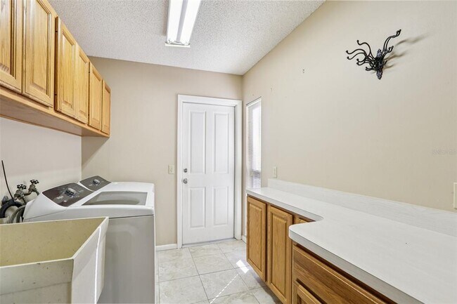 Building Photo - 5706 Durant Rd