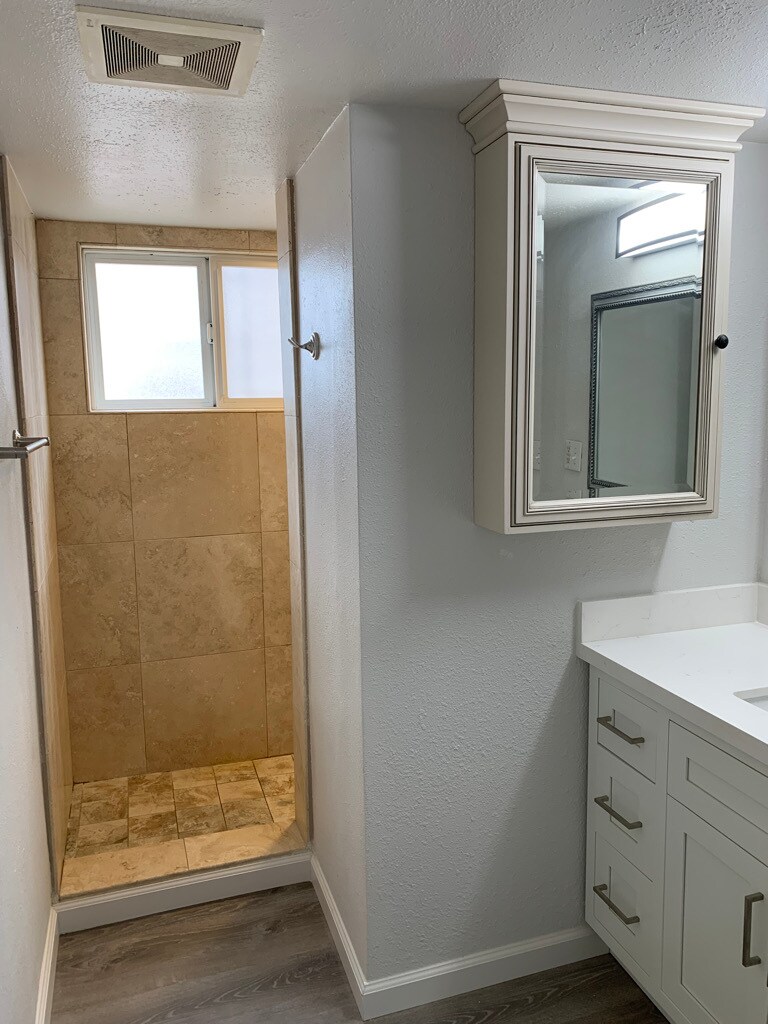 Building Photo - 223 Avenida Granada