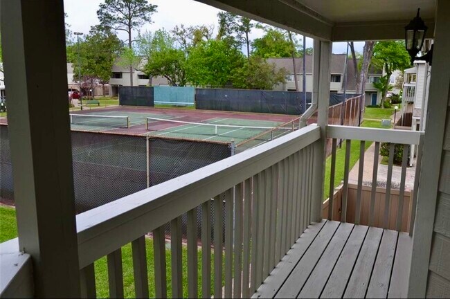 Building Photo - 2379 Briarwest Blvd