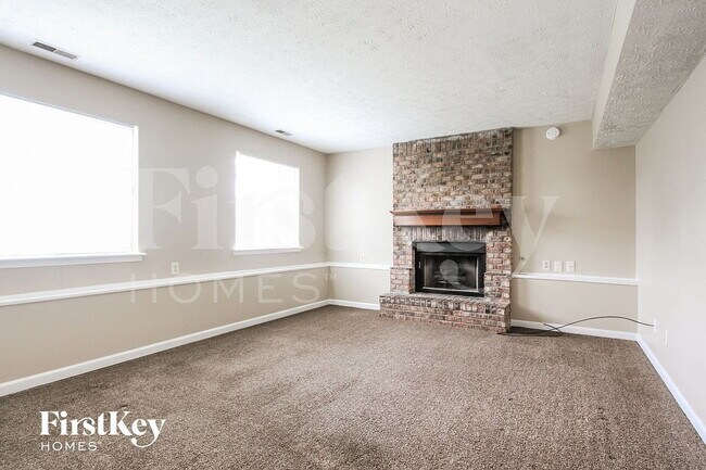 Building Photo - Single Family Home