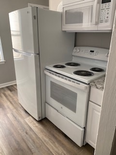 Building Photo - 2638 Summit Ave