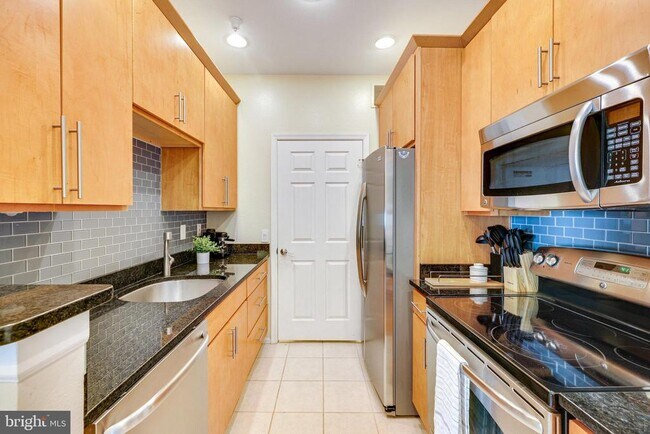 Building Photo - 1591 Spring Gate Dr.