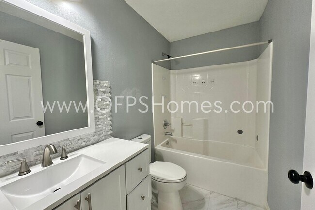 Building Photo - 105 Forge Dr