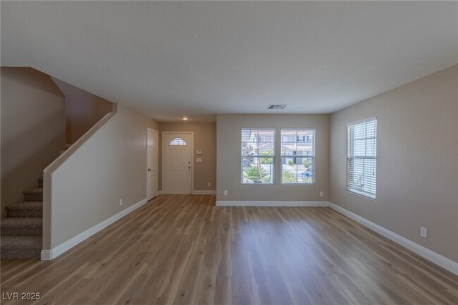 Building Photo - 1130 Grove Park St