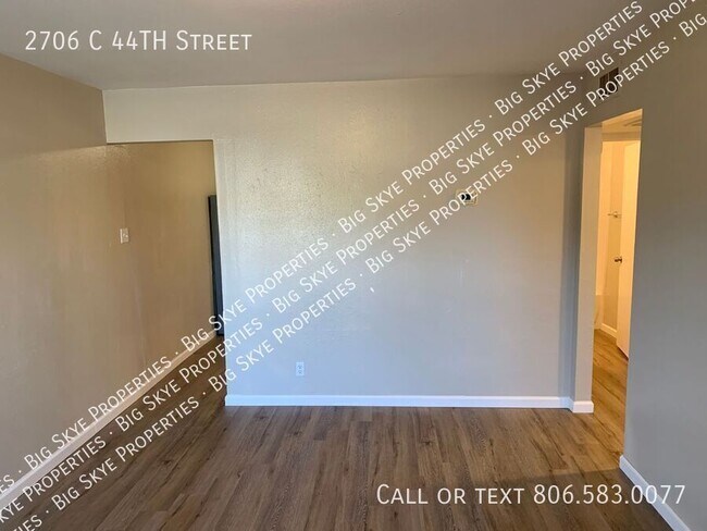 Building Photo - 2706 44th St