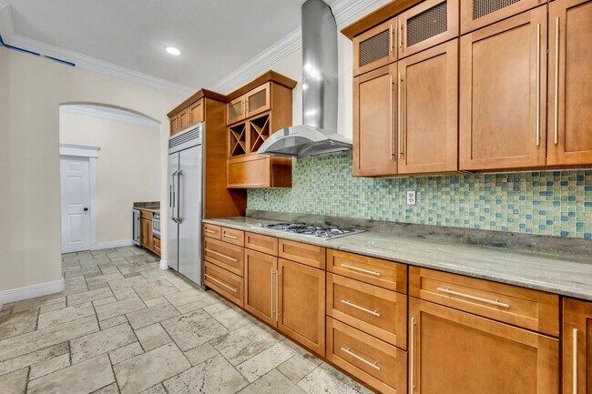 Building Photo - Gorgeous Winter Park Home