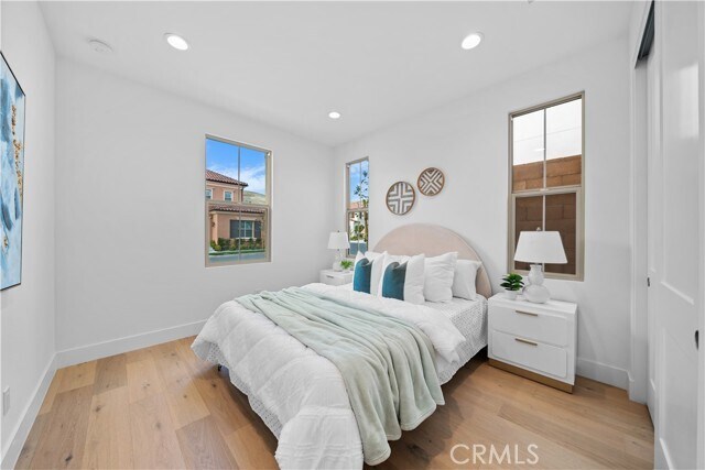 Building Photo - 206 Collino