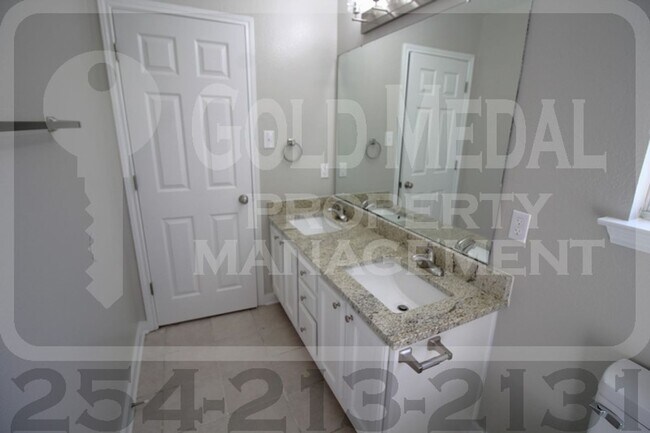 Building Photo - Charming 6-bed, 2.5-bath home in Killeen