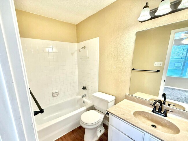 Building Photo - 8811 Schick Rd
