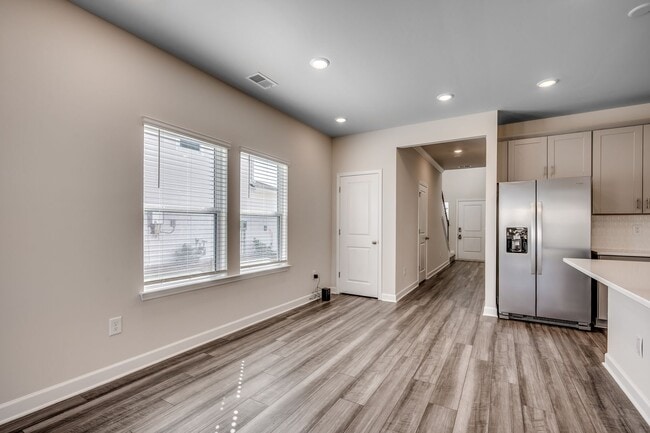 Building Photo - 2312 Cooper Creek Loop