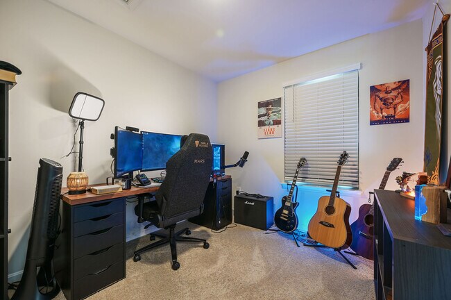 Building Photo - 203 Ridgley Blvd