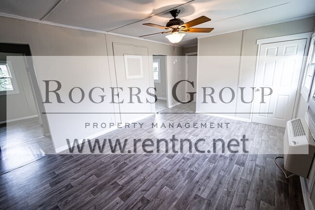 Building Photo - 403 Horner St