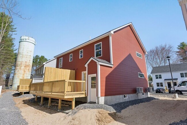 Building Photo - 3 Legacy Ln