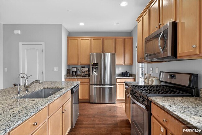 Building Photo - 56 Wesmont Drive