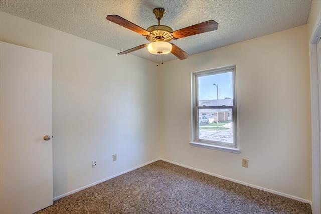 Building Photo - 6406 Springfield Dr