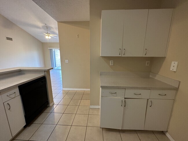 Building Photo - 3874 Lyons Rd