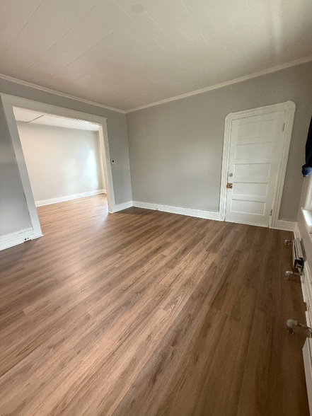 Building Photo - 269 W Main St