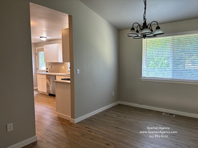 Building Photo - 13419 107th Avenue Ct E