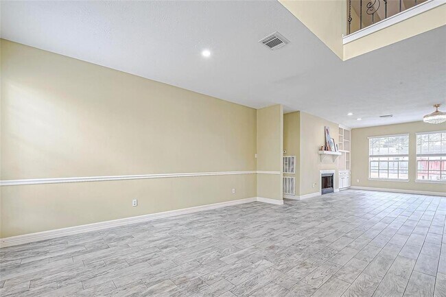 Building Photo - 318 N Cypress Estates Cir