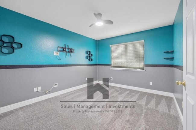 Building Photo - 3169 Brickfield Ave