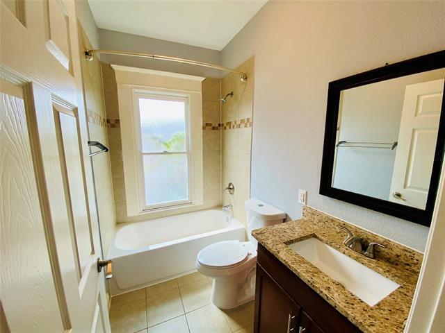 Building Photo - 4318 Junius St